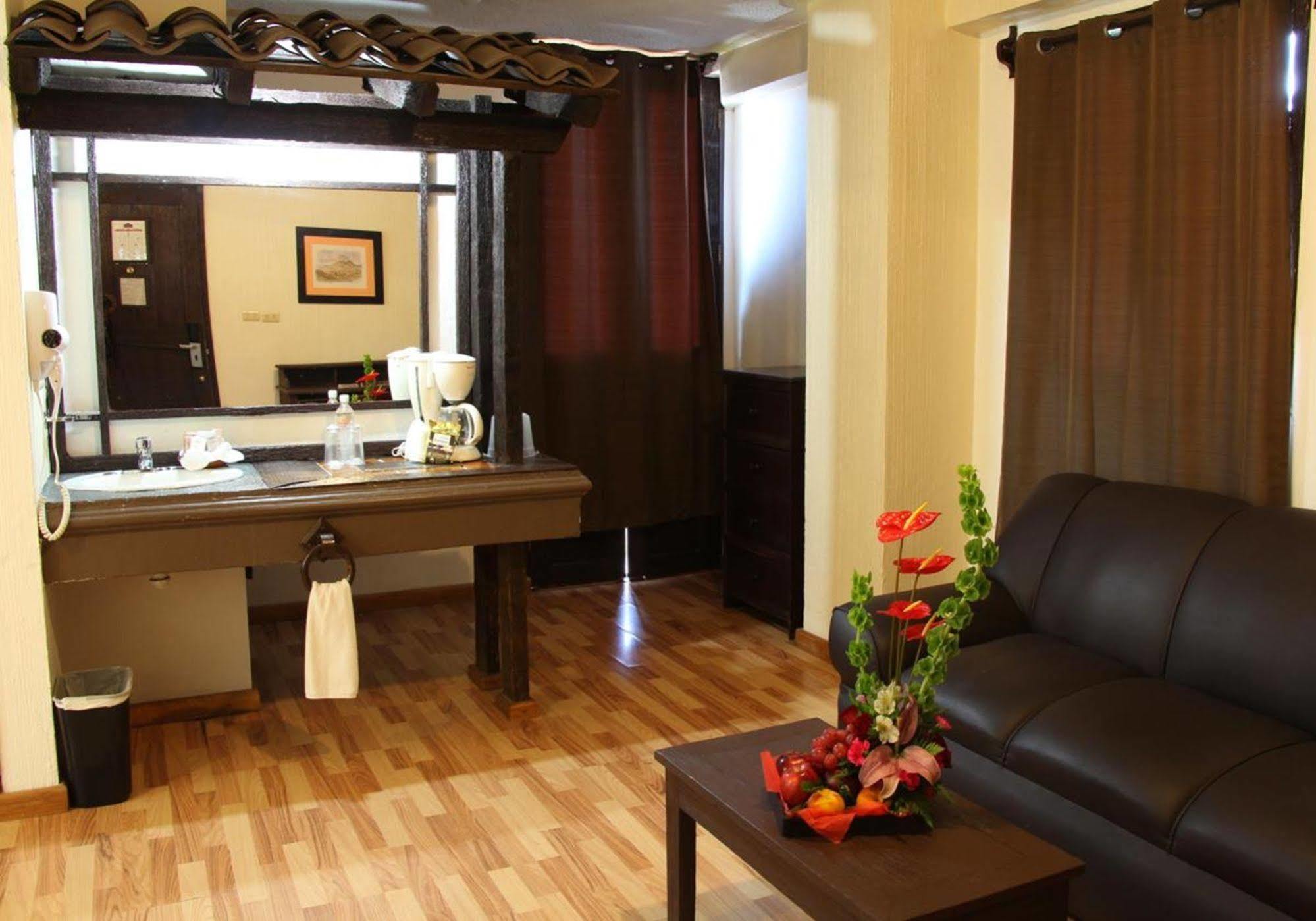 Hotel Mision Xalapa Zewnętrze zdjęcie